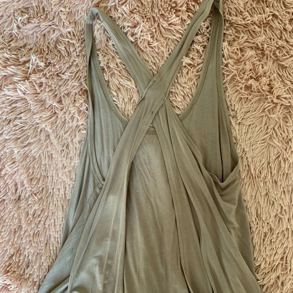 ⚡️Brown Open Back Tank Top⚡️ - Picture 3 of 3